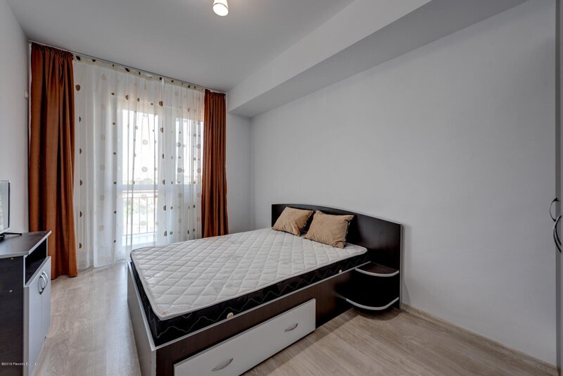 Vitan 2 camere de inchiriat, in Vitan, zona linistita+loc parcare acoperit.